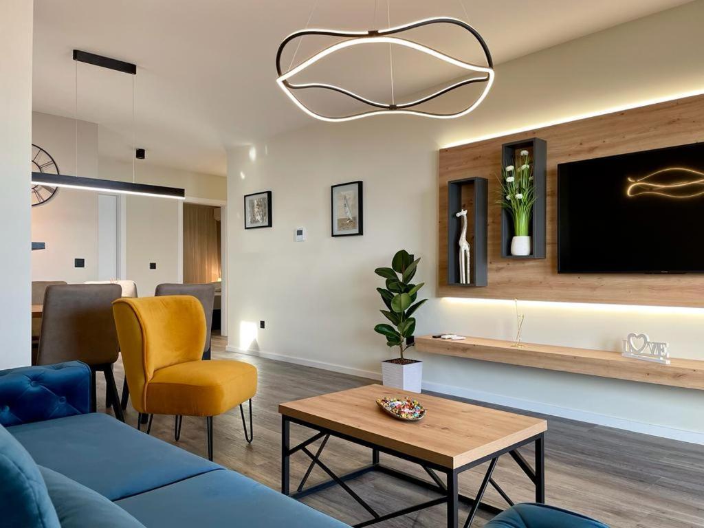 Apartment Linda With Panoramic Sea View Makarska Esterno foto