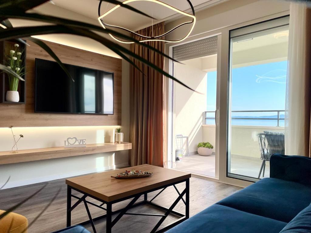 Apartment Linda With Panoramic Sea View Makarska Esterno foto